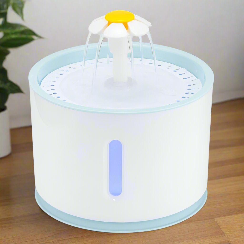 2.4L Automatic Water Fountain with LED & USB - Farm City Pets